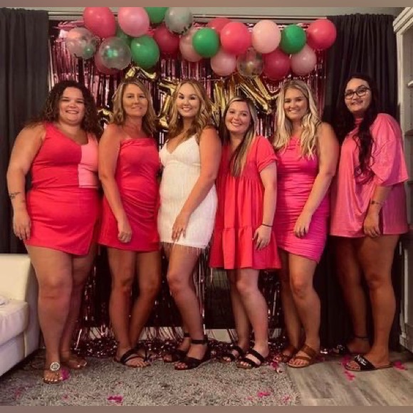 Dress - Picture 5 of 6